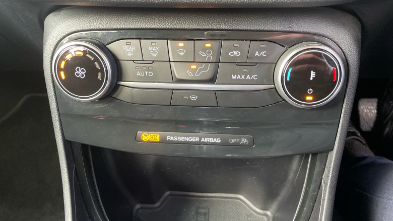 Ford Puma 1.0 EcoBoost Hybrid mHEV Titanium 5dr DCT Petrol Hatchback